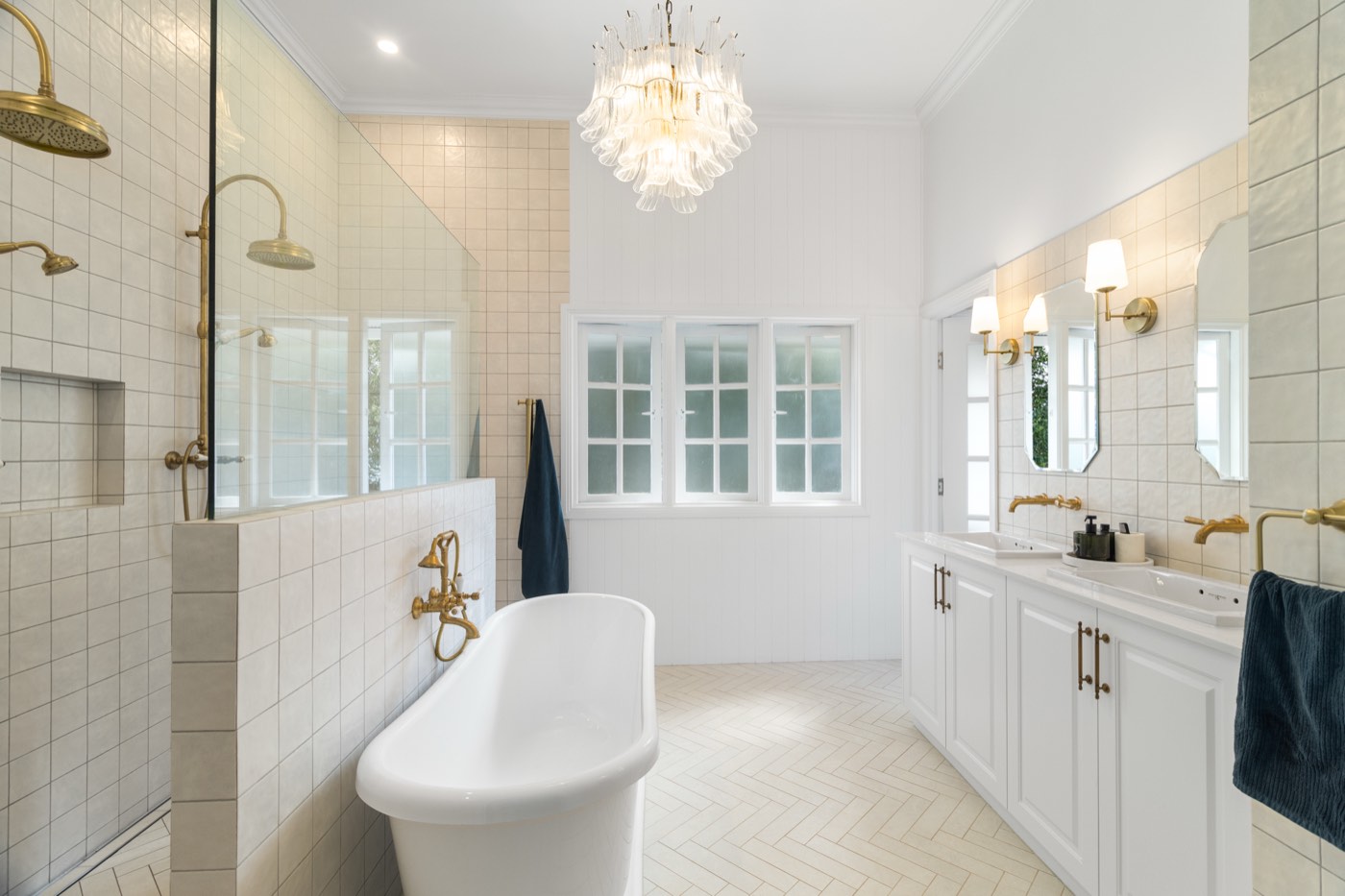 Balmoral — Renovation on the Sunshine Coast by Independent Building Group